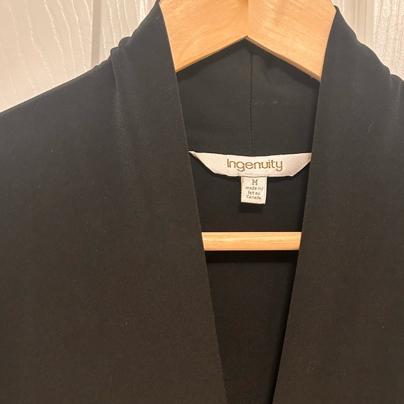 Ingenuity black 3/4 sleeve, v neck blouse size Medium. - Picture 7 of 7